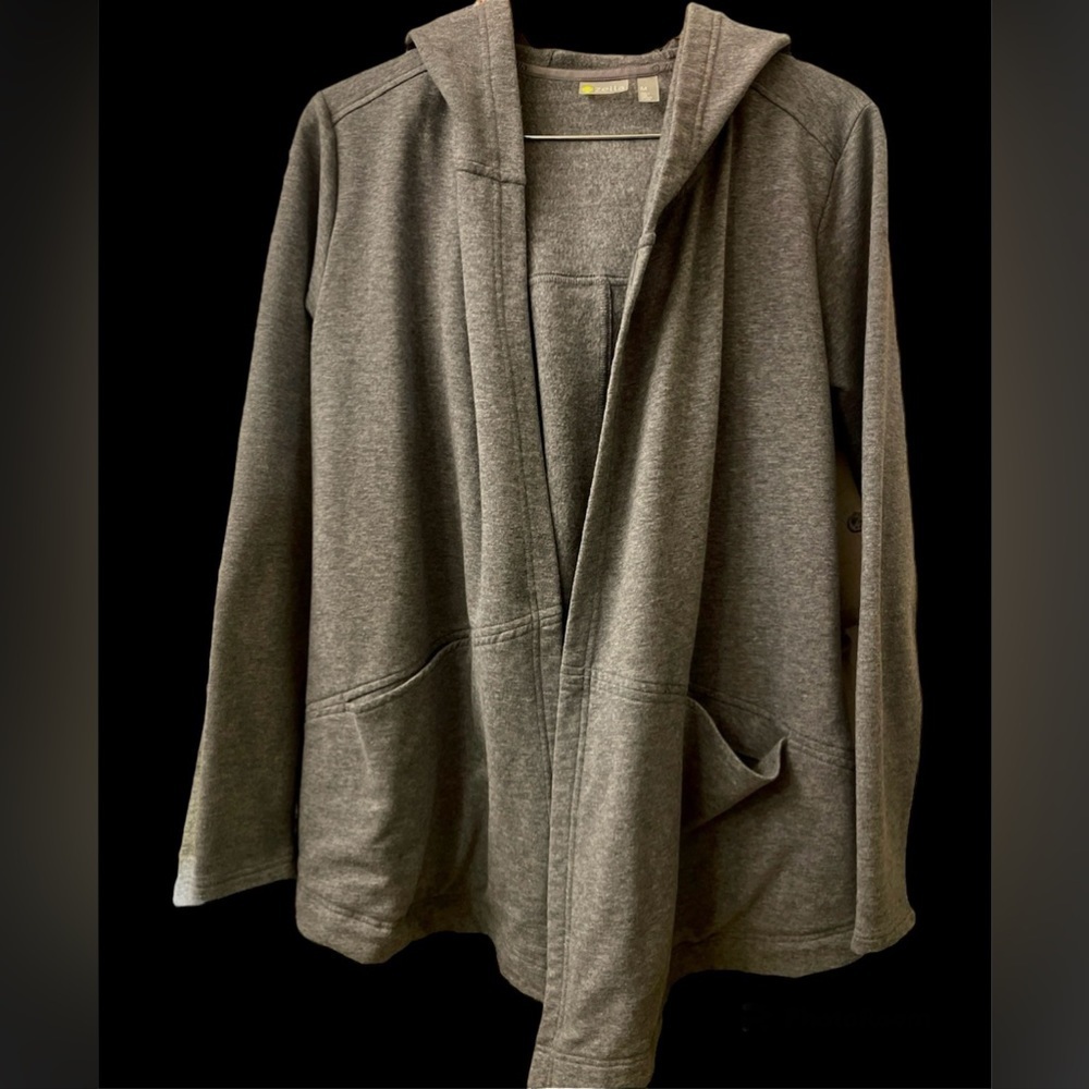 NWOT Zella Ria Open Front Hooded Sweater- Size Medium - Picture 3 of 7